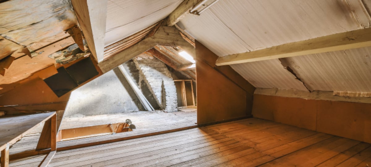signs you need a new roof