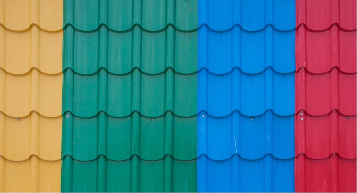 Should You Choose Cool Colors or Earthy Tones for Your Roof